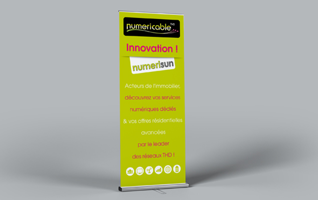 Création & réalisation des support de communication du Stand Numéricable pour l'agence More and Less